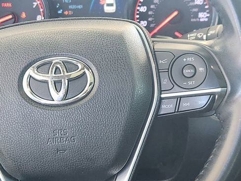 Used 2019 Toyota Camry XSE image 21