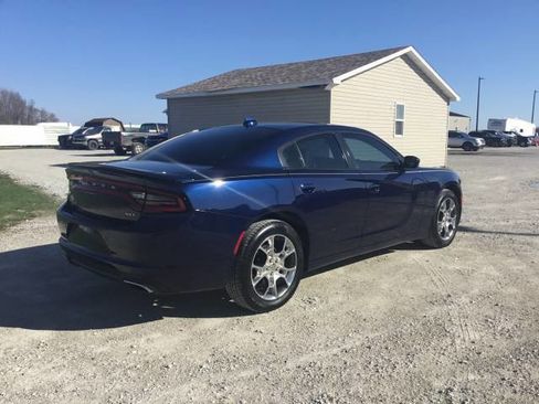 Used 2015 Dodge Charger SXT w/ AWD Plus Group image 3