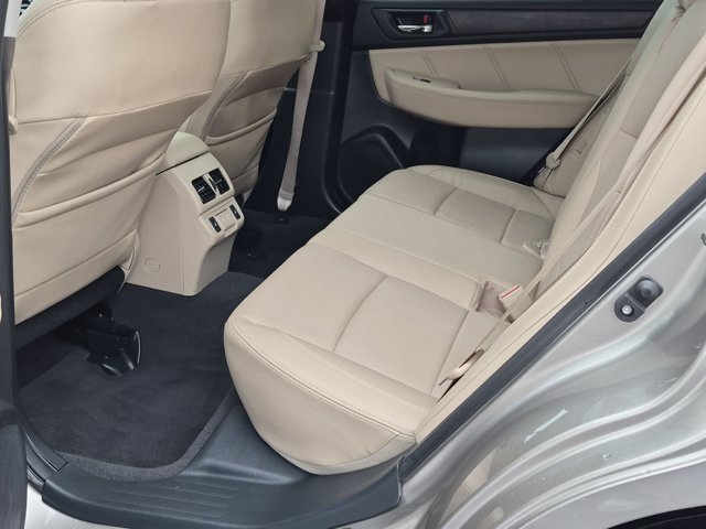 Used 2019 Subaru Outback 2.5i Limited AWD/4WD image 17
