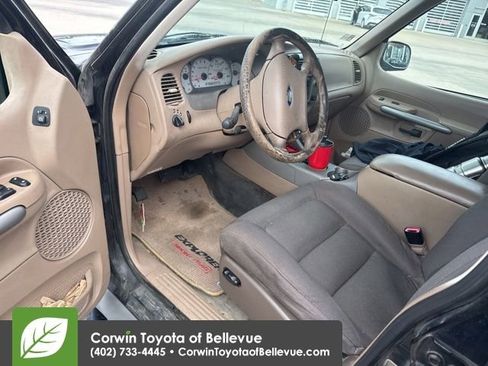 Used 2001 Ford Explorer Sport Trac 4x4 image 40
