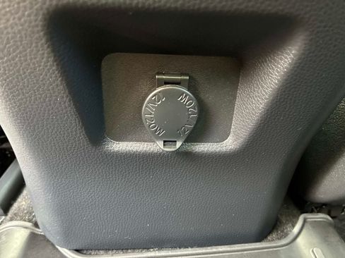 Used 2024 Toyota RAV4 LE AWD/4WD image 16