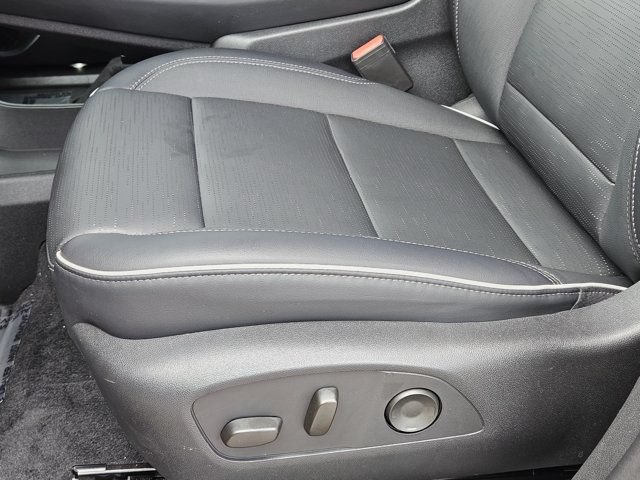 Used 2026 Buick Enclave Sport Touring FWD image 28