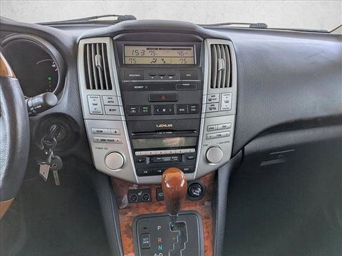 Used 2006 Lexus RX 330 AWD image 11