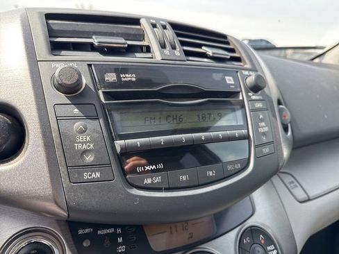 Used 2010 Toyota RAV4 Limited AWD/4WD image 20