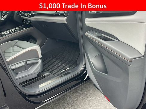 New 2025 Volkswagen Atlas Peak Edition SE AWD/4WD image 35