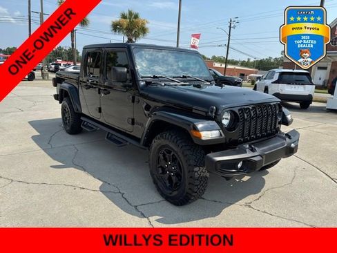 Used 2022 Jeep Gladiator Sport AWD/4WD image 3
