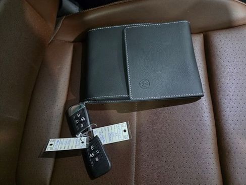 Used 2022 Volkswagen Atlas SE image 9