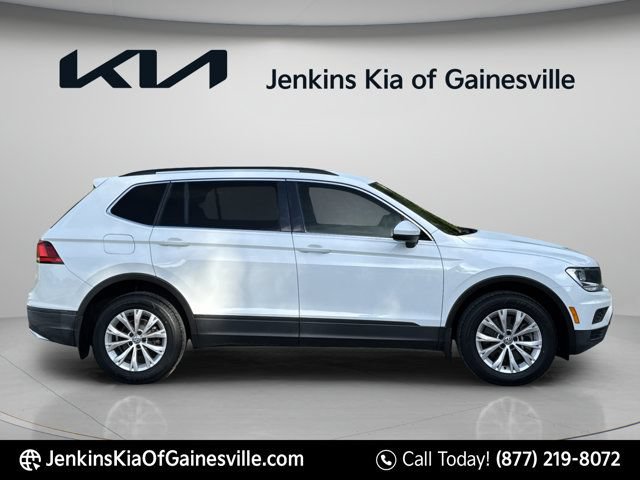Used 2019 Volkswagen Tiguan SE FWD image 3