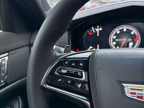 Used 2016 Cadillac CTS V w/ Luxury Package image 43