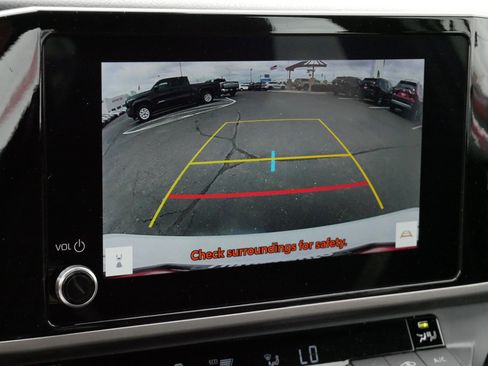 Certified 2025 Toyota Camry SE FWD image 28