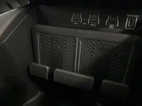 New 2026 RAM 1500 Laramie w/ Night Edition image 18