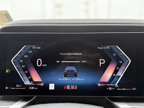 Used 2025 BMW 760i xDrive w/ Executive Package image 22