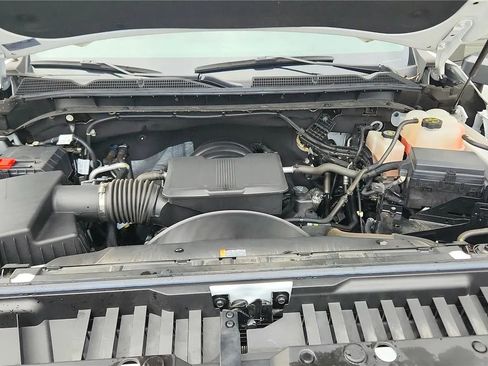 Used 2024 GMC Sierra 2500 Pro w/ Convenience Package image 8