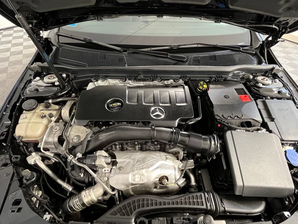 Used 2021 Mercedes-Benz CLA 250 4MATIC image 14