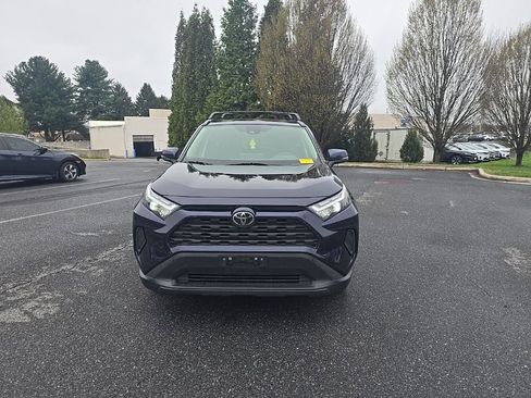 Used 2023 Toyota RAV4 XLE w/ Convenience Package image 3