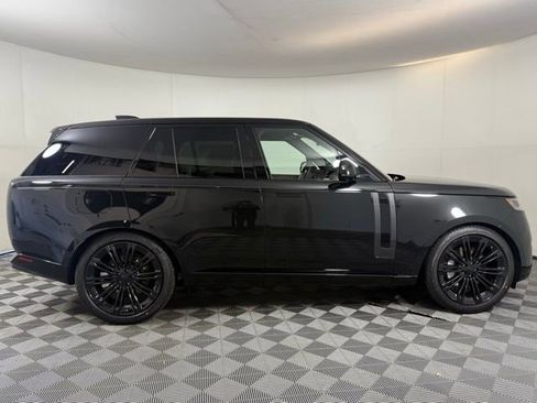 New 2026 Land Rover Range Rover SE image 9
