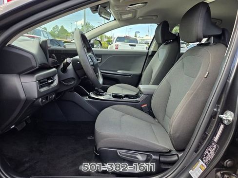Used 2025 Kia K4 FWD image 9