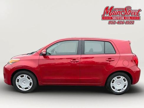 Used 2011 Scion xD FWD image 4