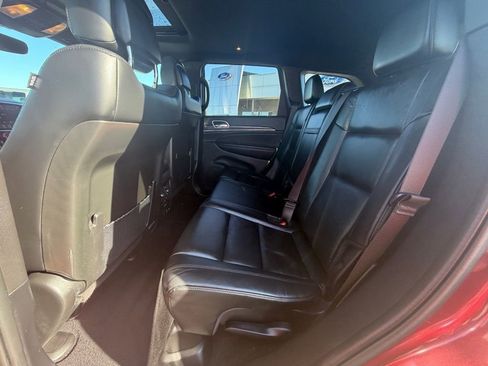 Used 2021 Jeep Grand Cherokee Limited image 13