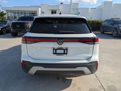 New 2026 Volkswagen Tiguan S image 5