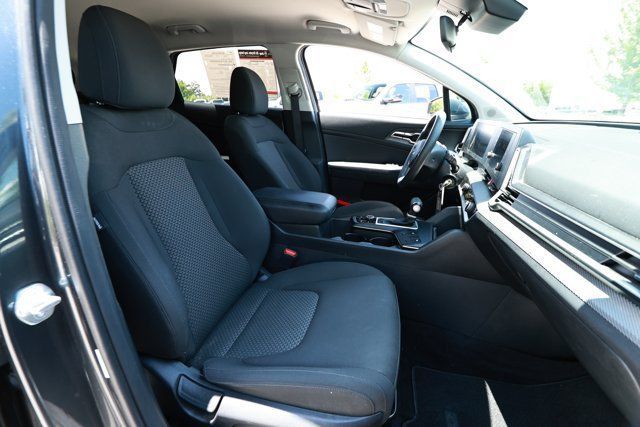 Used 2023 Kia Sportage LX AWD/4WD image 27