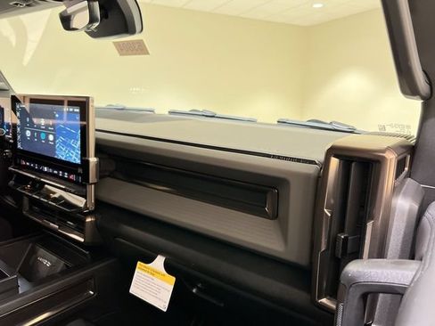 New 2025 GMC Hummer EV 2X AWD/4WD image 27