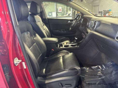 Used 2019 Kia Sportage EX w/ EX Technology Package image 30
