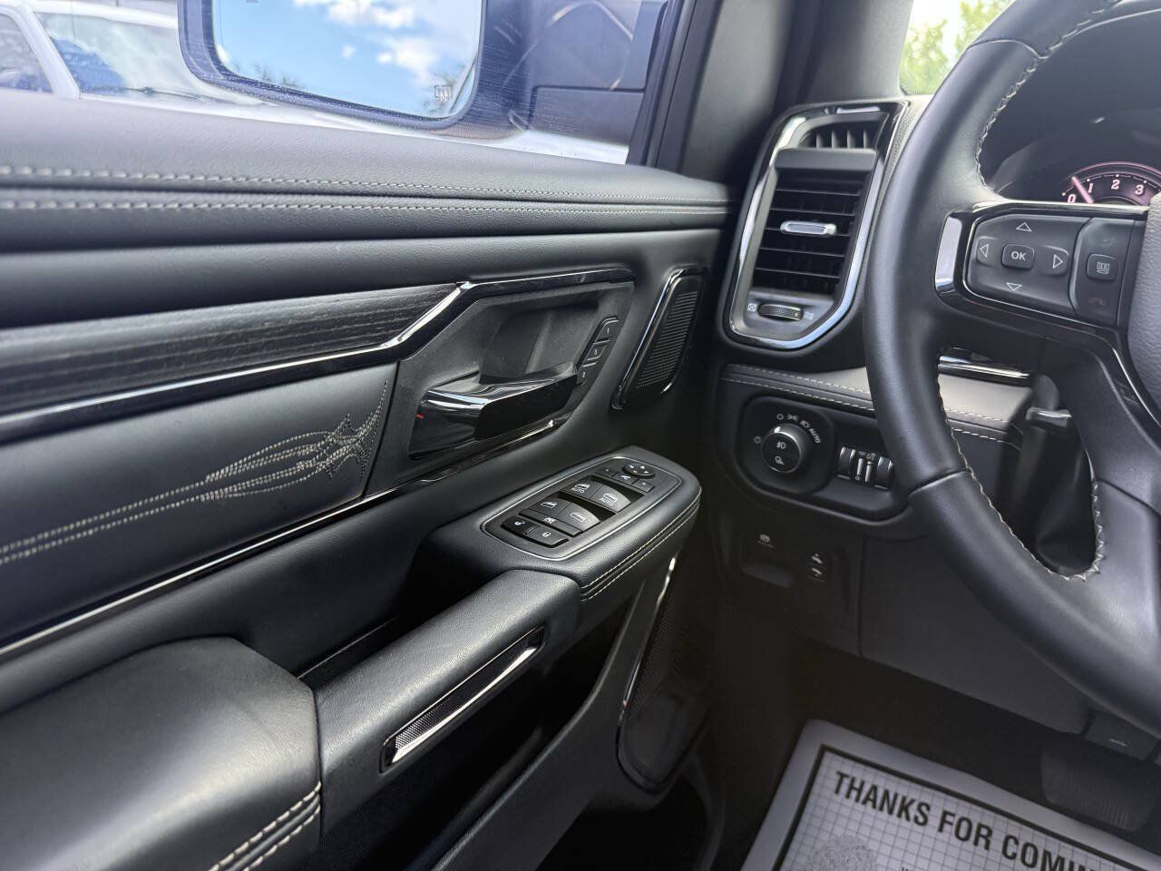 Used 2024 RAM 1500 Limited AWD/4WD image 30