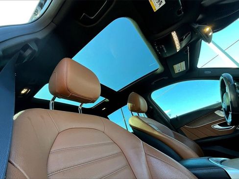 Used 2020 Mercedes-Benz GLC 43 AMG 4MATIC image 24