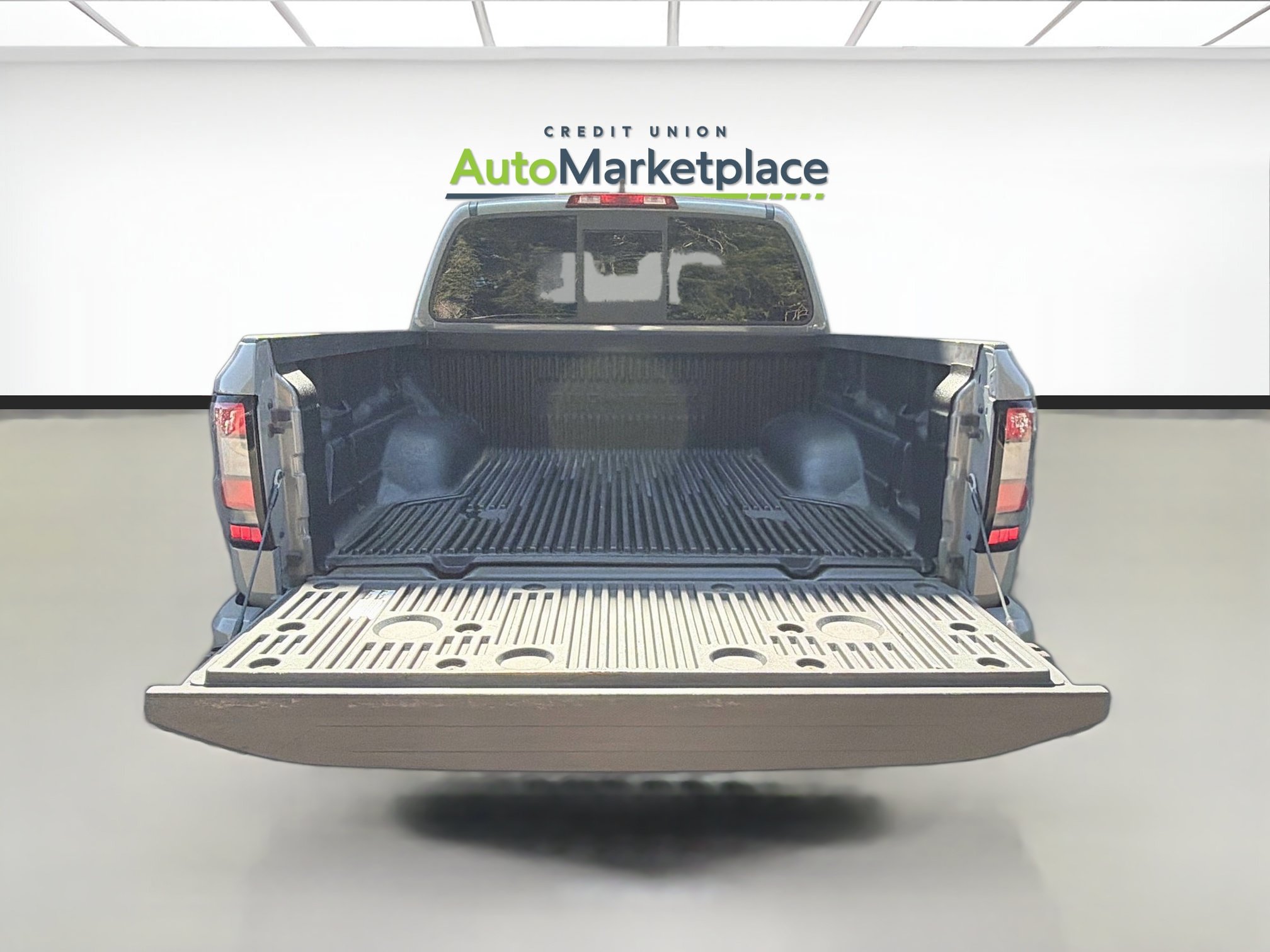 Used 2022 Nissan Frontier PRO-4X w/ Technology Package AWD/4WD image 22