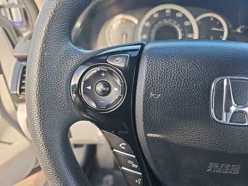 Used 2016 Honda Accord LX image 16