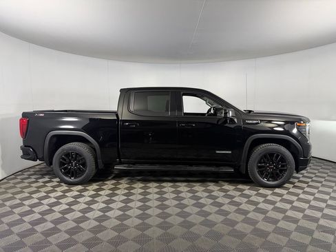 Used 2024 GMC Sierra 1500 Elevation w/ Elevation Premium Package AWD/4WD image 5