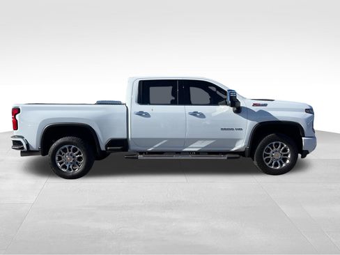 Used 2024 Chevrolet Silverado 3500 LTZ w/ LTZ Plus Package image 4