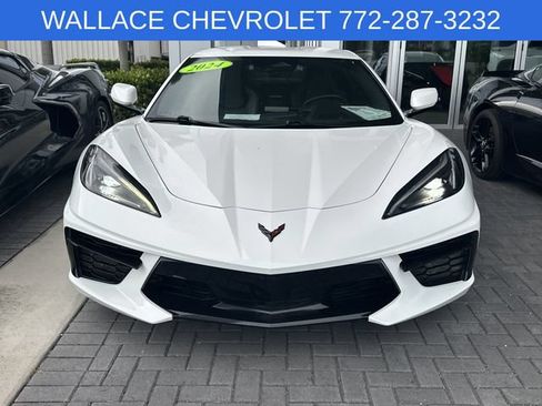 Used 2024 Chevrolet Corvette Stingray Coupe w/ 1LT RWD image 2