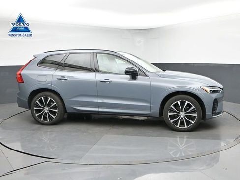 Used 2023 Volvo XC60 B5 Plus AWD/4WD image 1