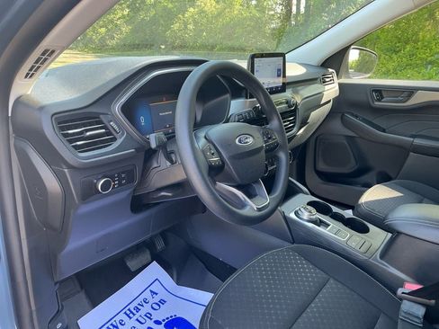 Used 2025 Ford Escape Active FWD image 16