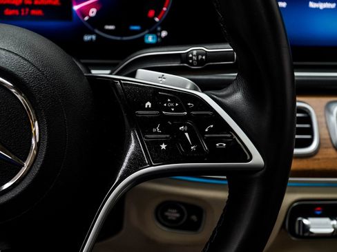 Used 2024 Mercedes-Benz GLE 450 4MATIC image 25