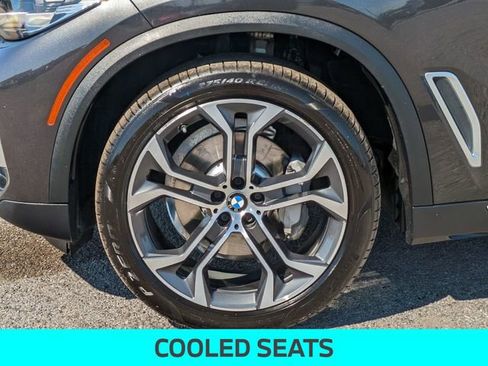 Used 2020 BMW X5 sDrive40i w/ Premium Package image 13
