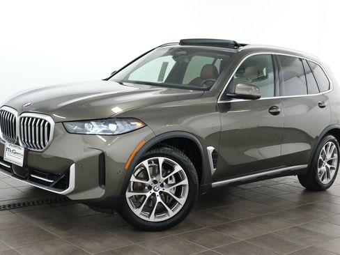 Used 2024 BMW X5 xDrive40i w/ Premium Package AWD/4WD image 1