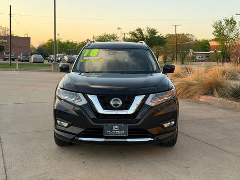 Used 2018 Nissan Rogue SL w/ Premium Package image 8