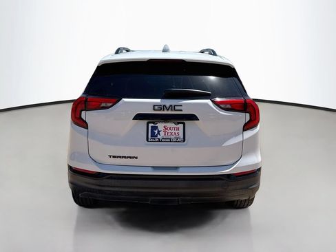 Used 2020 GMC Terrain SLE w/ Elevation Edition FWD image 6