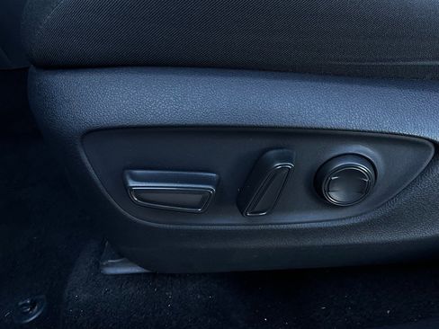 Used 2025 Toyota RAV4 XLE image 11