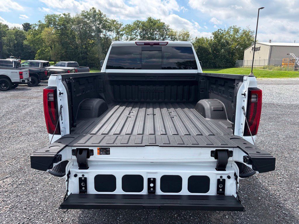 Used 2025 GMC Sierra 2500 Denali AWD/4WD image 20