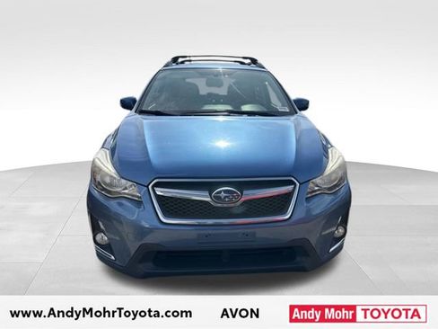 Used 2016 Subaru Crosstrek 2.0i Limited AWD/4WD image 2