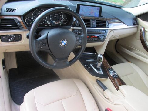 Used 2014 BMW 328i xDrive Sedan image 9