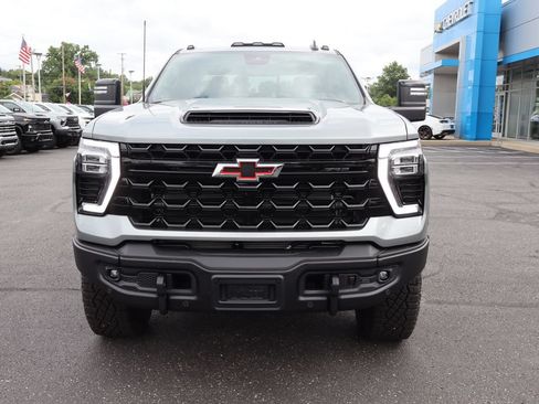 New 2026 Chevrolet Silverado 2500 ZR2 w/ ZR2 Bison Edition AWD/4WD image 12