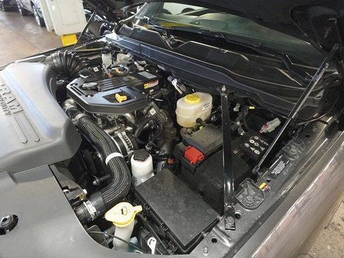 New 2025 RAM 2500 Tradesman image 29