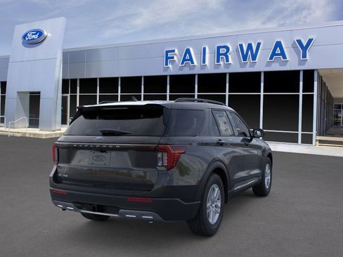 New 2025 Ford Explorer Active w/ Active Comfort Package image 8