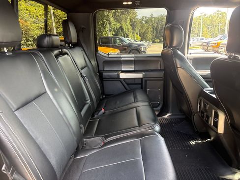 Used 2020 Ford F150 Lariat w/ Equipment Group 502A Luxury AWD/4WD image 31