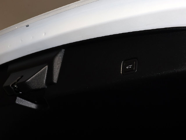 Used 2024 Acura ZDX Type S AWD/4WD image 32